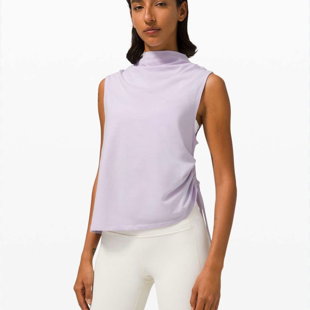 Lululemon LA Side Cinch Mock Neck Tank
Lavender Dew